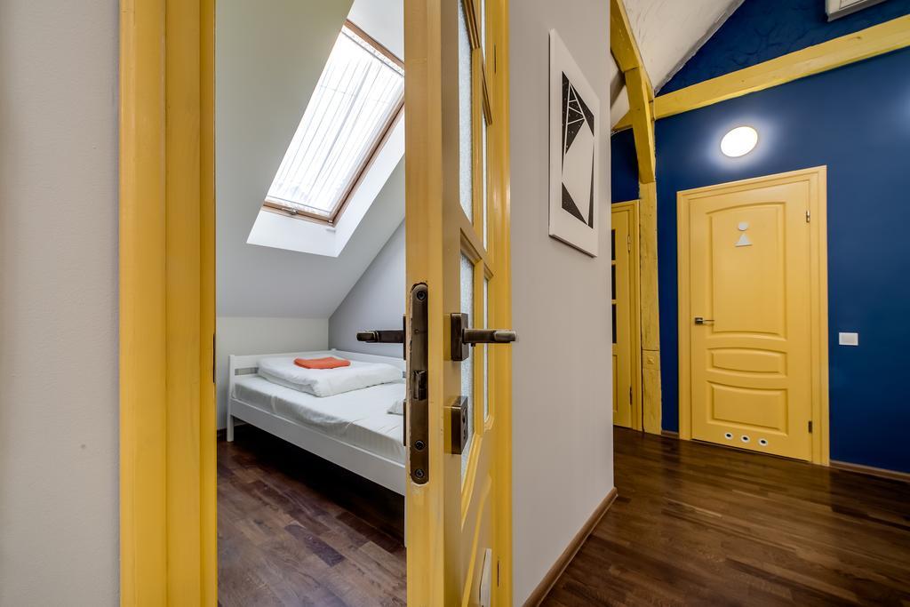 Park Plus Hostel Lviv Rom bilde